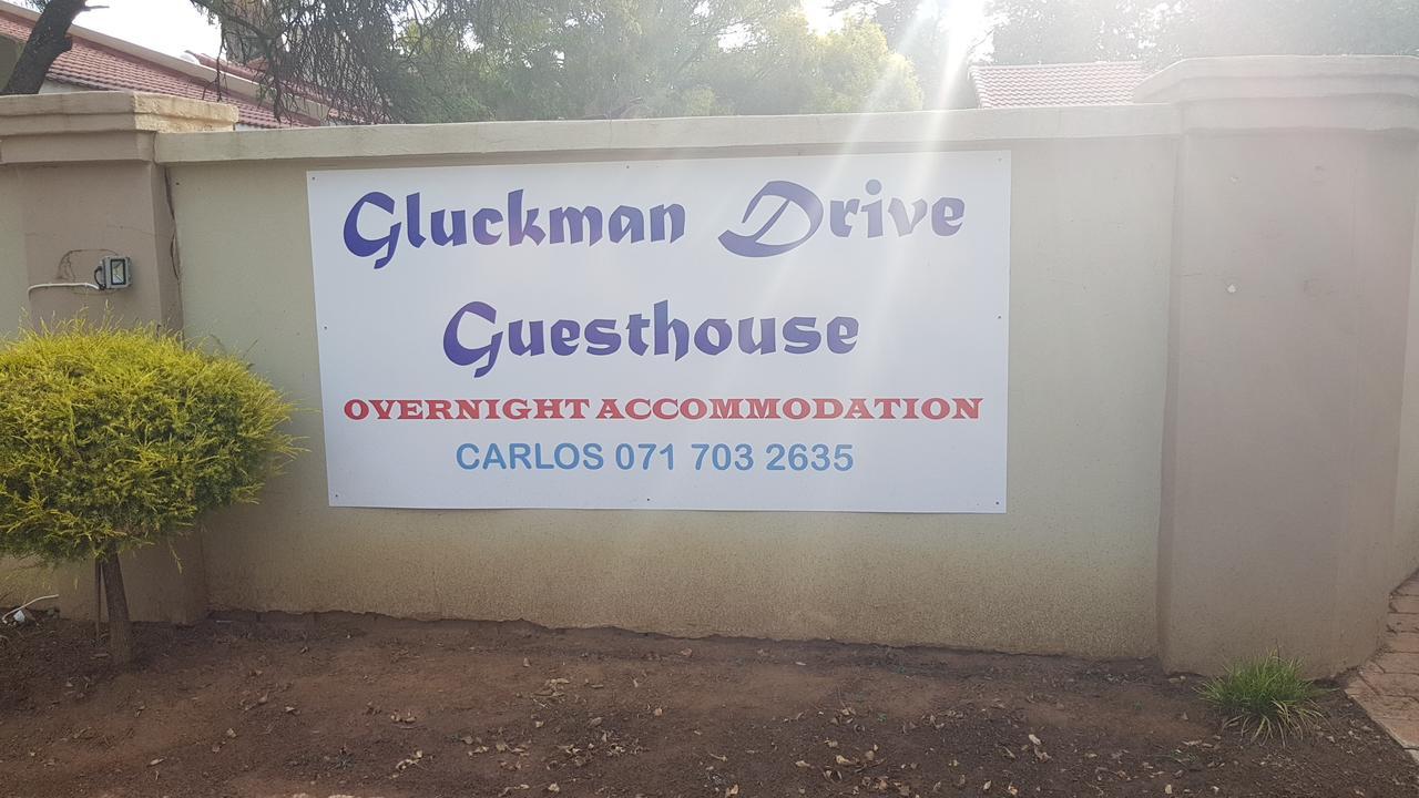 Gluckman Drive Guesthouse Welkom Extérieur photo